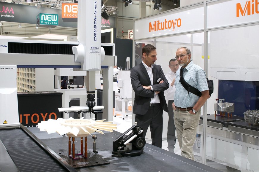 252 m² of high-technology: MITUTOYO at the EMO fair